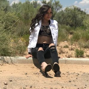 Meet your Posher, Marian